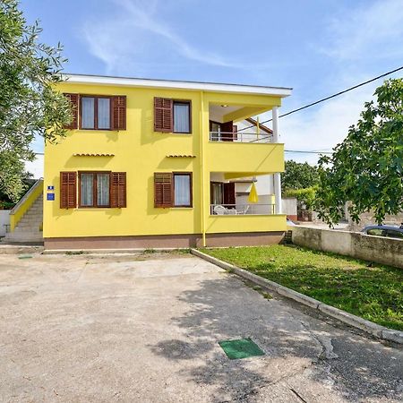 Apartments Ana Петрчане Экстерьер фото