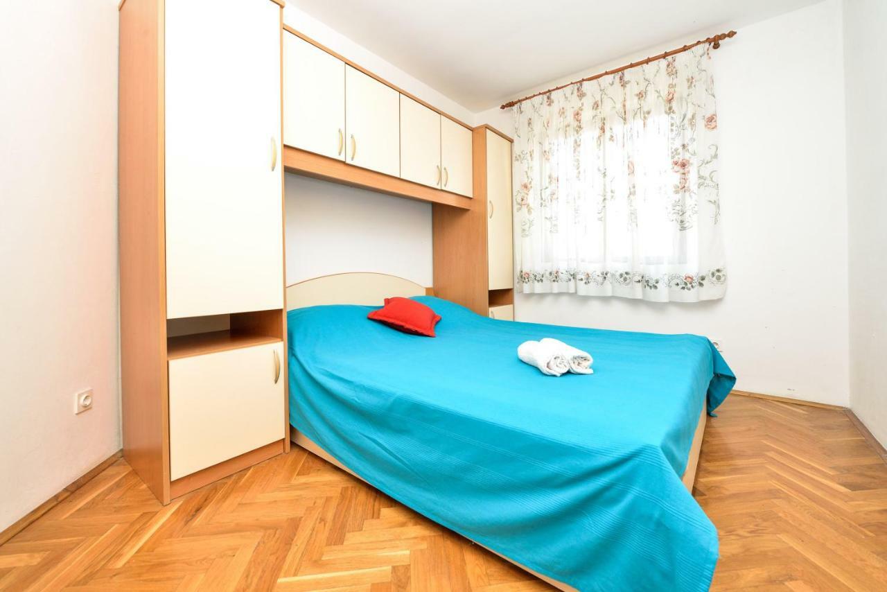 Apartments Ana Петрчане Экстерьер фото