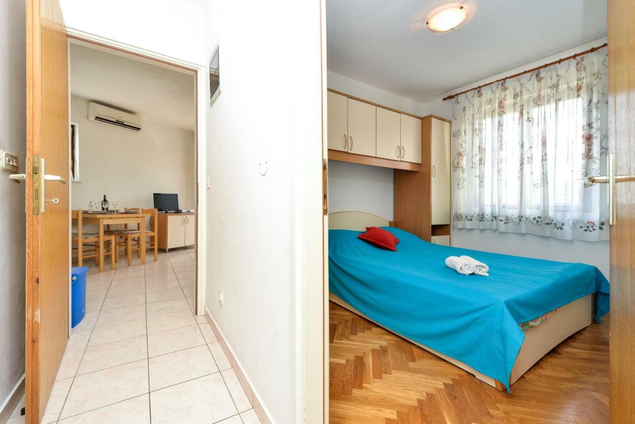 Apartments Ana Петрчане Экстерьер фото